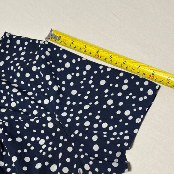 Emery Rose Navy Polka Dot Short Sleeve Top Women’s 1XL Minimalist Classic - Picture 10 of 10